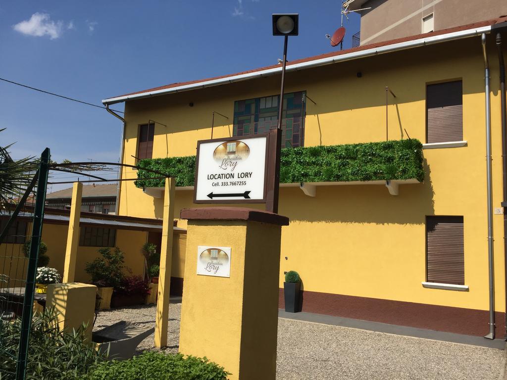 Location Lory Hotell Busto Arsizio Eksteriør bilde